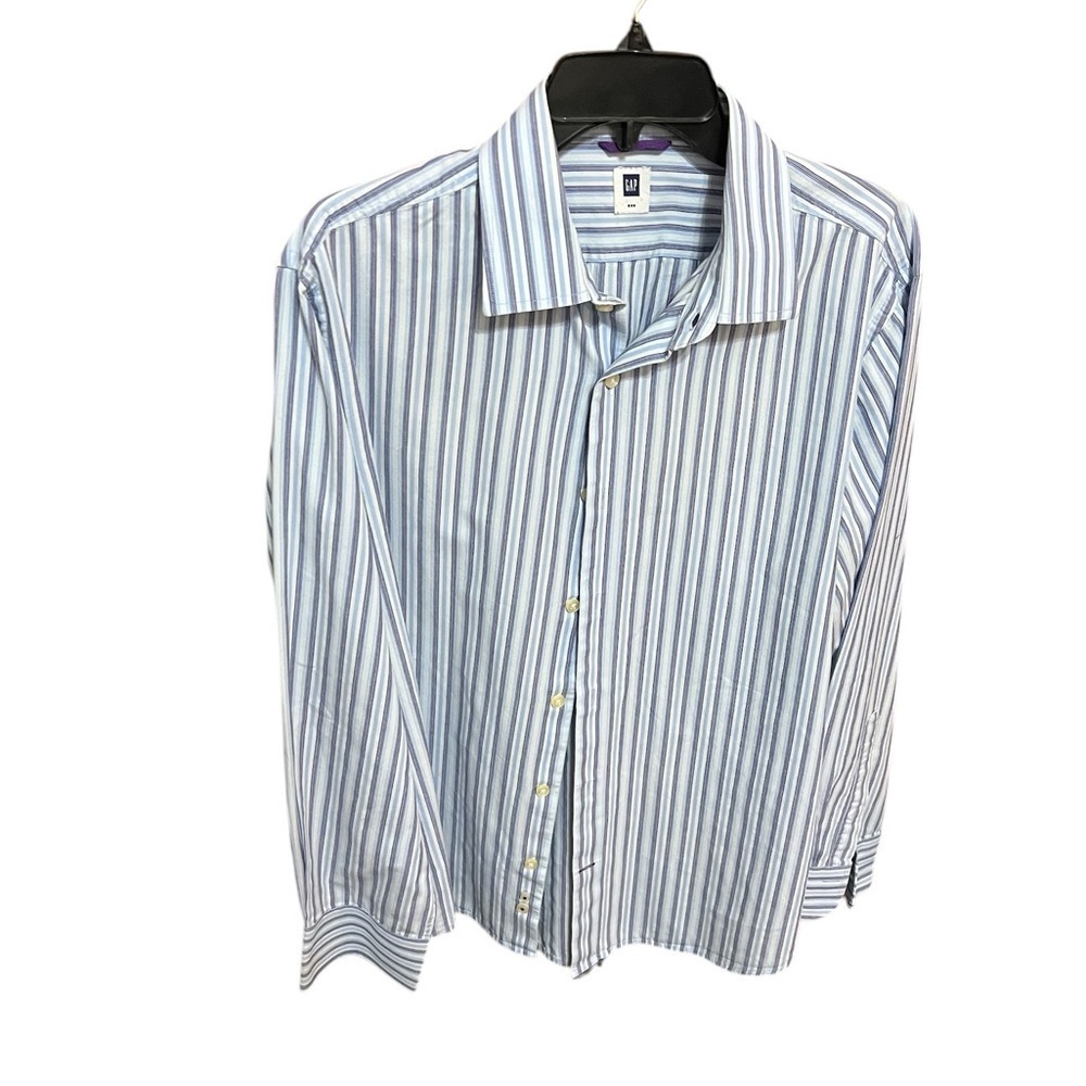 Gap Men’s Premium Long Sleeves Striped Dress Shirt. Large 100% Cotton Top Large